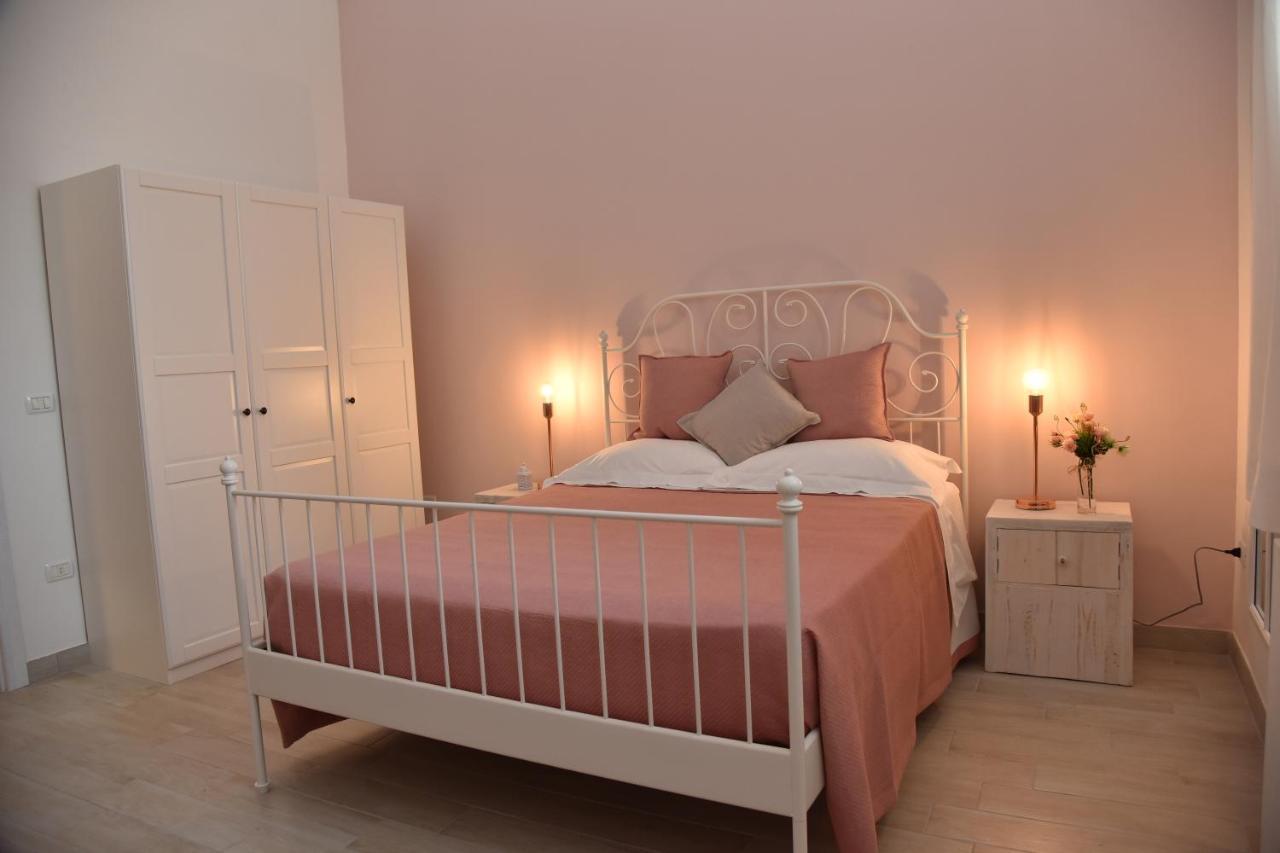 Bed and Breakfast Ai Raggi Di Sole Лечче Екстер'єр фото