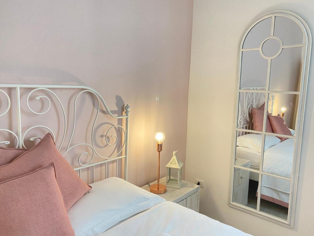 Bed and Breakfast Ai Raggi Di Sole Лечче Екстер'єр фото
